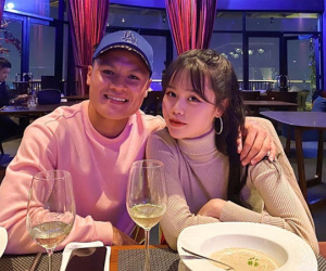 Chỉ 2 tiếng sau loạt động thái rạn nứt, Huỳnh Anh lại nhấn theo dõi tài khoản của Quang Hải, đặt lại trạng thái hẹn hò khiến dân mạng ngán ngẩm