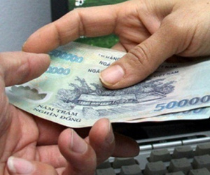 Tạm đình chỉ Phó Viện trưởng VKSND quận Hoàn Kiếm bị tố 'moi tiền' của bị cáo