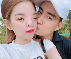 Chị em sẽ không thể kìm lòng được trước đồ chấm bi khi thấy gái Pháp diện đẹp và sang quá mức quy định thế này