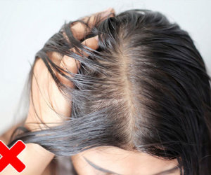 Đừng ngủ khi tóc còn ướt vào ban đêm nếu bạn không muốn gặp phải 5 vấn đề sau