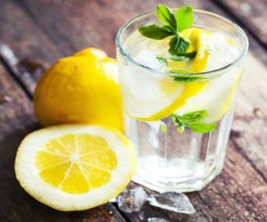 Những lợi ích tuyệt vời của nước chanh với sức khỏe