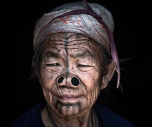 Những kẻ săn đầu người xăm mình cuối cùng