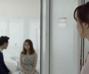 Chồng tòm tem 'của lạ', vợ im lặng tung đòn hiểm vào ngày không ngờ khiến gã phản bội sa bẫy ê chề!