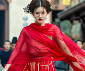 'Thánh nữ xuyên không' Triệu Lộ Tư hé lộ bí quyết giữ dáng thon gọn nhờ 3 thói quen ăn uống cực đơn giản