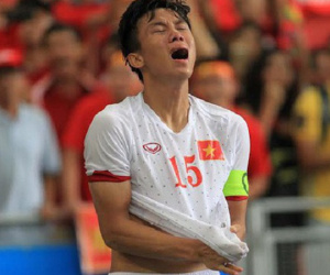 Cú bước hụt 'vô lý' nhất của U23 Việt Nam: Công Phượng bàng hoàng, Quế Ngọc Hải òa khóc