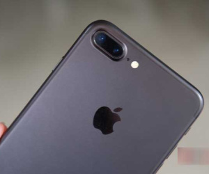 Mẫu iPhone 'quốc dân' tiếp tục khuấy động thị trường smartphone cũ
