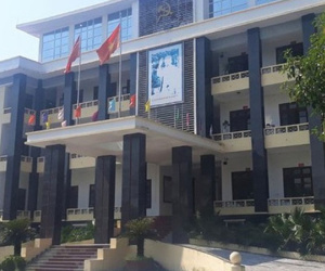 Nữ bí thư huyện đoàn ở Thanh Hóa thừa nhận ngoại tình, 2 trong 3 con không phải của chồng