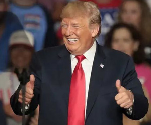 Niềm vui bất ngờ cho ông Trump vào ngày sinh nhật