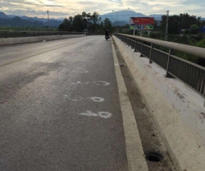 Đi xem giang hồ 'nói chuyện', bị bắn thấu phổi