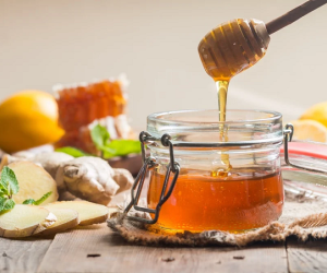 Tự chế 4 loại mặt nạ trị mụn cám hiệu quả