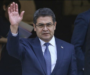 Tổng thống Honduras nhiễm Covid-19