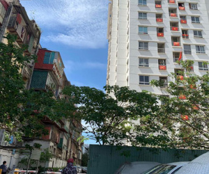 Nghi vấn người đàn ông 60 tuổi dâm ô bé trai trong thang máy chung cư 25 Lạc Trung