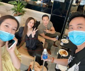 Khéo léo diện đồ rộng để tránh sự chú ý nhưng Hồ Ngọc Hà vẫn bị soi bụng bầu lộ rõ