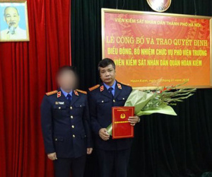 Xác minh việc Phó Viện trưởng Viện KSND quận Hoàn Kiếm yêu cầu bị cáo trả tiền điện nước, mua vé máy bay