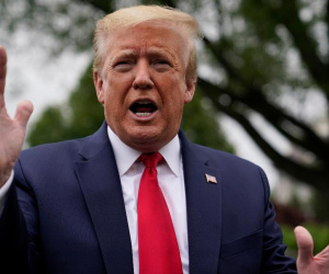 Ông Trump ký đạo luật mở đường trừng phạt quan chức Trung Quốc