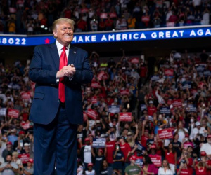 Tổng thống Mỹ Donald Trump cáo buộc Trung Quốc làm bùng phát Covid-19