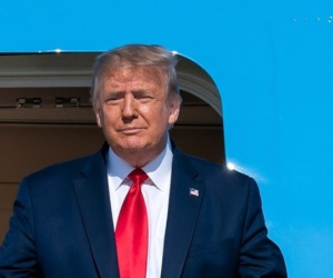 Trump nói Obama có thể đã phạm tội phản quốc