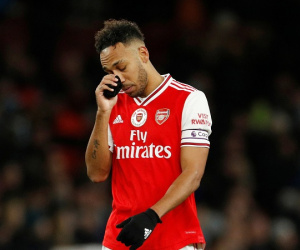 Cựu sao Arsenal khuyên Aubameyang nên 'đào tẩu' càng nhanh càng tốt