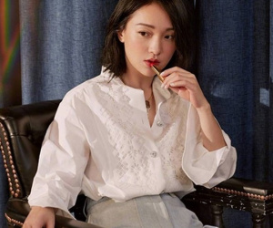Phụ nữ khôn ngoan khi quay cuồng trong men tình cũng vẫn 'tỉnh', làm được 3 điều này chứng tỏ bạn đã đạt 'đẳng cấp cao' đấy!