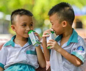 Nhân rộng niềm vui mang tên 'sữa học đường'