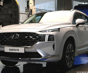 Hyundai Santa Fe 2021 chính thức ra mắt: Giá bán tăng nhẹ, nhiều phiên bản, bán ra trong tháng 7