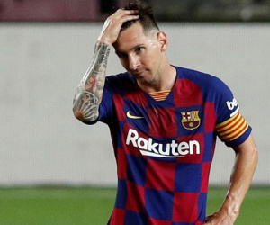 Messi cán mốc 700 bàn, Barca vẫn bị Atletico Madrid cầm chân
