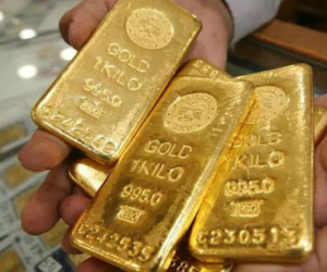 Giá vàng bất ngờ quay đầu giảm mạnh