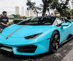 Dàn siêu xe đủ sắc màu hội ngộ tại Sài Gòn, có những chiếc với lai lịch đặc biệt