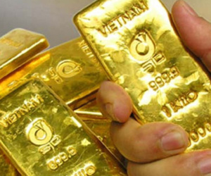 Giá vàng tăng cao nhất trong lịch sử, phá mốc 50 triệu đồng 1 lượng