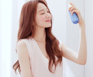 5 loại xịt khoáng khóa lớp make up không thể thiếu trong mùa hè