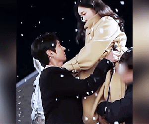 Bị chê tơi tả vì gượng gạo trên phim nhưng ngoài đời Lee Min Ho và Kim Go Eun lại bị soi ra hàng loạt bằng chứng hẹn hò thế này