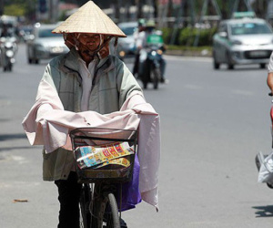 Cảnh báo nắng nóng có thể kéo dài 10 ngày tới