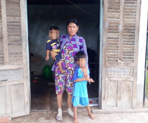 Người mẹ 'kêu cứu' cho con gái làm ở quán nhậu bị lừa bán sang Trung Quốc