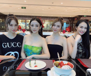 Huyền Baby hội ngộ cùng hội bạn thân 10 năm Emily - Hạnh Sino - Hương Baby: Nhan sắc, sự nghiệp, đời tư đều hoàn hảo