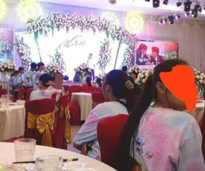 Lễ tổng kết năm học hoành tráng như đám cưới, đến phần thực đơn cũng gây chú ý không kém