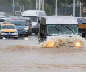Mưa lũ ở Trung Quốc khiến hơn 130 người thiệt mạng và mất tích