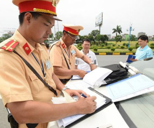 Không nộp phạt trực tuyến, người dân vẫn có thể đến kho bạc