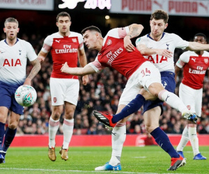 Tottenham vs Arsenal: Mourinho bấn loạn, cờ đến tay Pháo thủ