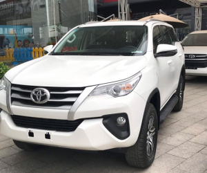 Toyota Fortuner giảm giá cao nhất hơn 100 triệu đồng tại đại lý, bản mới rục rịch ra mắt trong năm nay