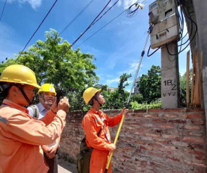 Phương án tính giá điện đồng giá chỉ có lợi cho người giàu?