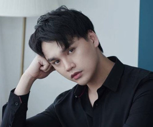 Bị chê trích dẫn tục ngữ sai, Nguyễn Trần Trung Quân lên tiếng đính chính: 'Chỉ là cách trêu đùa bình thường thôi'