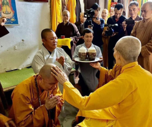 Chủ tịch Hoa Sen Lê Phước Vũ đã quy y Tam bảo