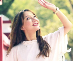 MC Thu Hương nghẹn ngào kể về bệnh có nguy cơ mù 2 mắt: 'Tôi sốc, nhiều đêm không ngủ, mẹ biết tin chính xác qua link báo'