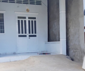 Vợ chủ tàu cá đổ chất bẩn lên đầu người nợ tiền bị khởi tố