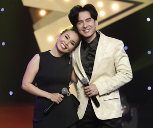 Cẩm Ly òa khóc kể lại hai cú sốc trong đời