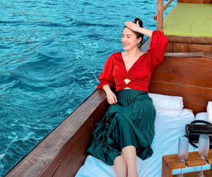 Các mỹ nhân Việt có loạt cách diện chân váy siêu xinh, bạn áp dụng thì sẽ đẹp mọi lúc mọi nơi