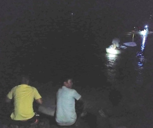 Ba người trong một gia đình đuối nước thương tâm khi tắm sông Lam