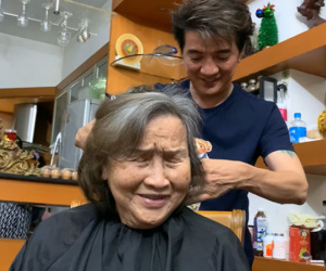 Được Đàm Vĩnh Hưng qua tận nhà cắt tóc, mẹ Hoài Linh nói câu xúc động