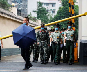 An ninh thắt chặt, nhân viên Lãnh sự quán Mỹ ở Thành Đô chuẩn bị rời đi