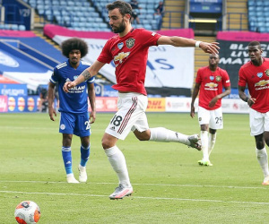 Ngoại hạng Anh hạ màn: Bruno Fernandes tỏa sáng đưa MU dự Champions League
